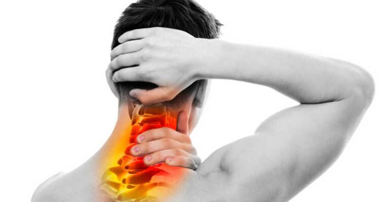 Pain in the neck and signs of the hood of osteochondosis
